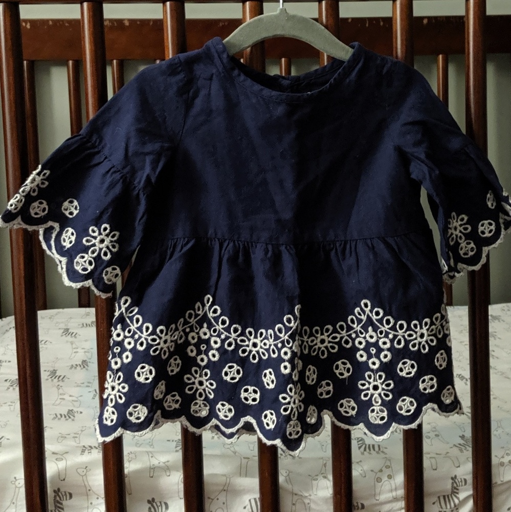 Baby Gap Eyelet Trim Top - Size 18-24M